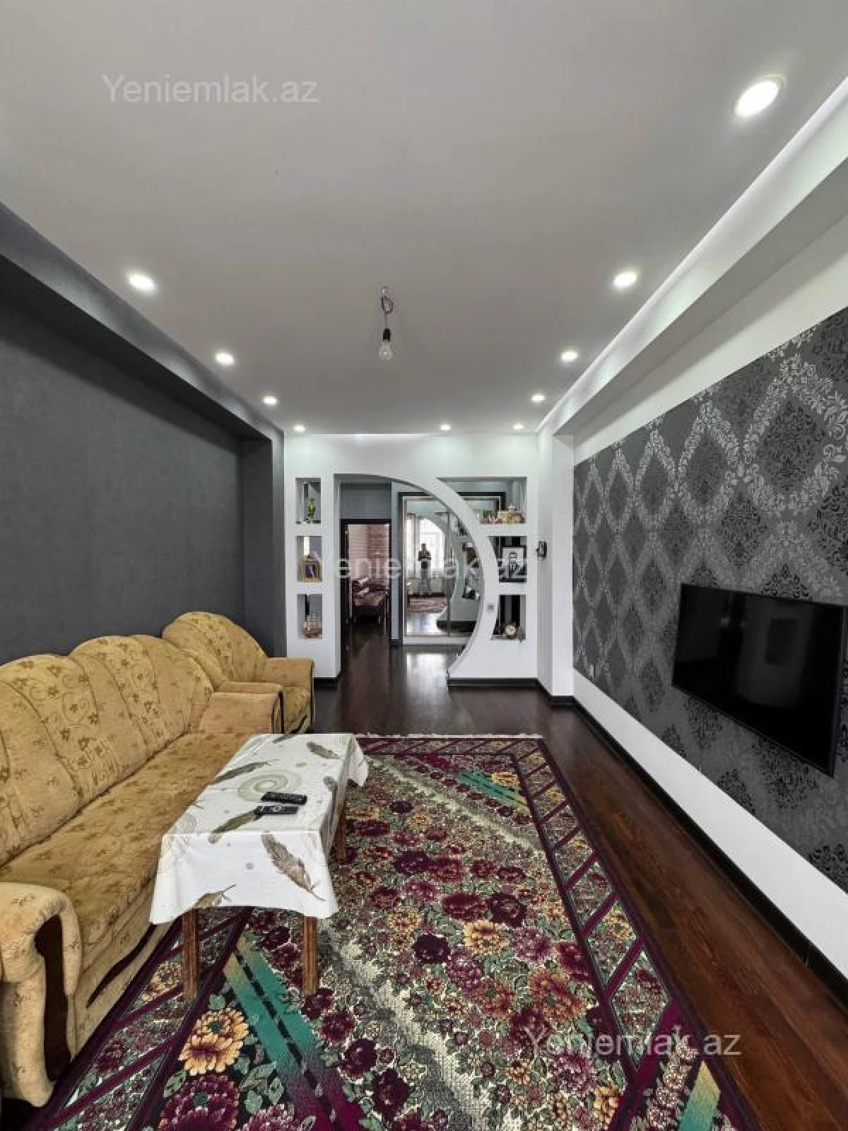 Satılır 3 otaqlı yeni tikili 90 m²