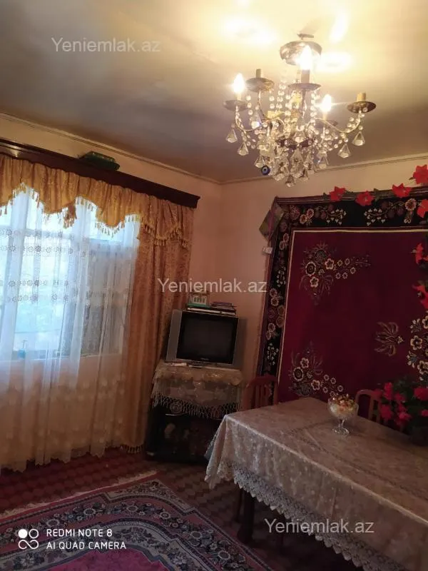 Satılır 2 otaqlı həyət evi 50 m²