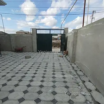 Satılır 3 otaqlı həyət evi 80 m²