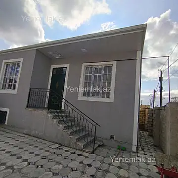 Satılır 3 otaqlı həyət evi 80 m²