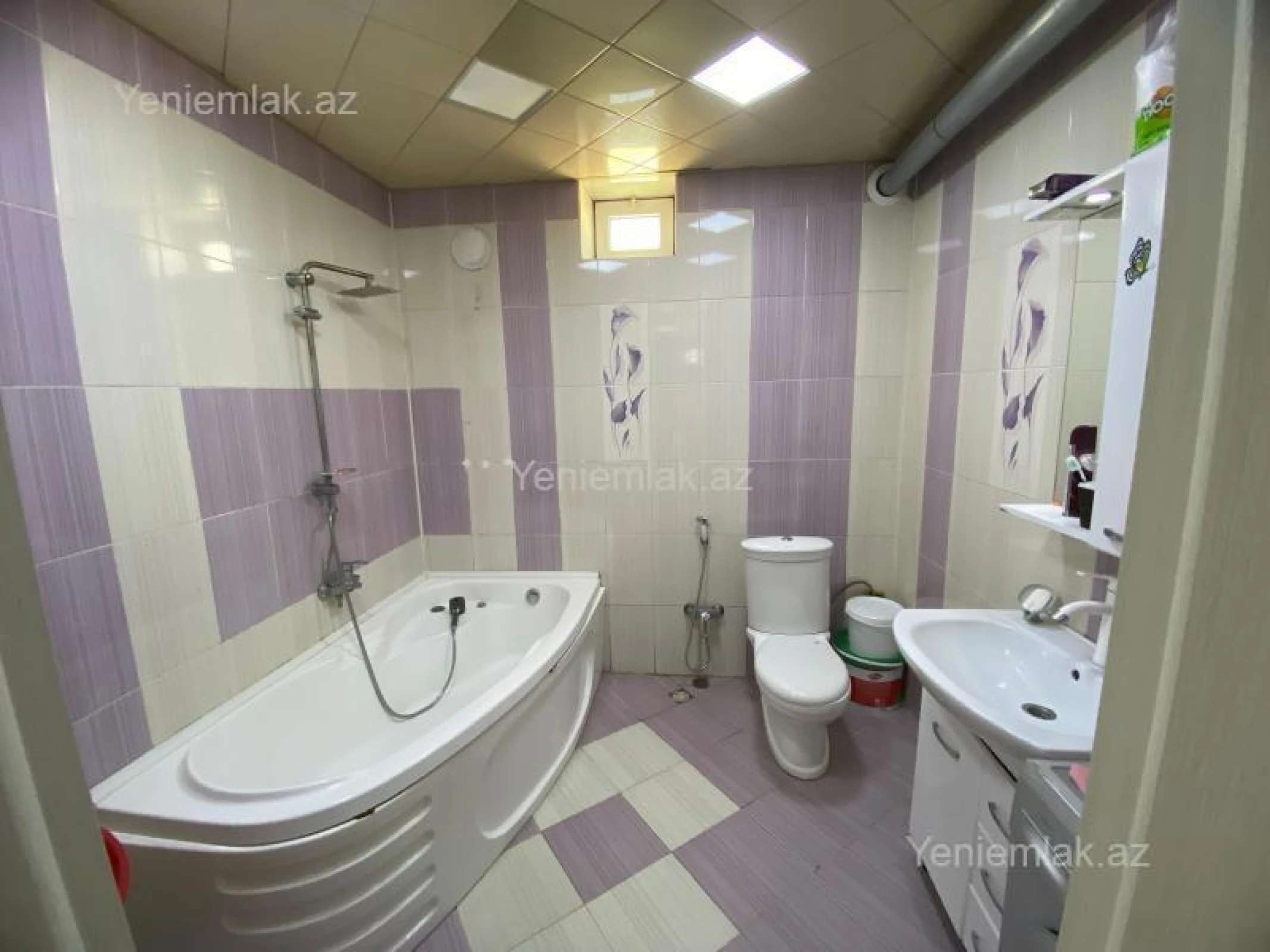 Satılır 3 otaqlı həyət evi 117 m²