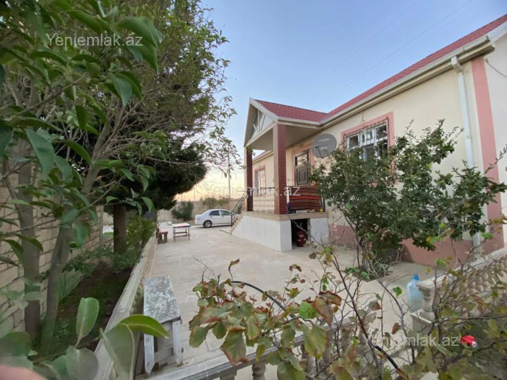 Satılır 3 otaqlı həyət evi 117 m²