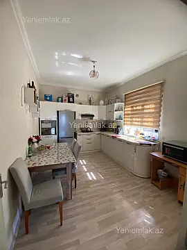 Satılır 3 otaqlı həyət evi 117 m²