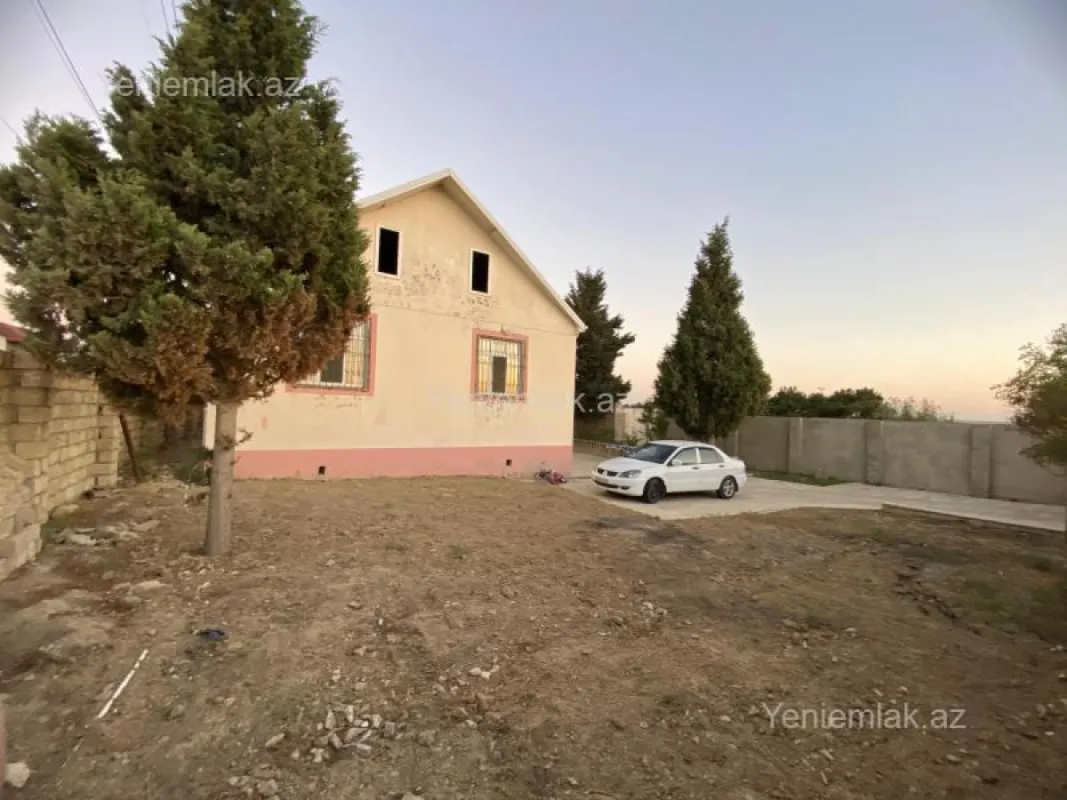 Satılır 3 otaqlı həyət evi 117 m²