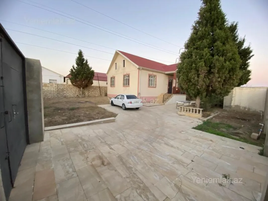Satılır 3 otaqlı həyət evi 117 m²