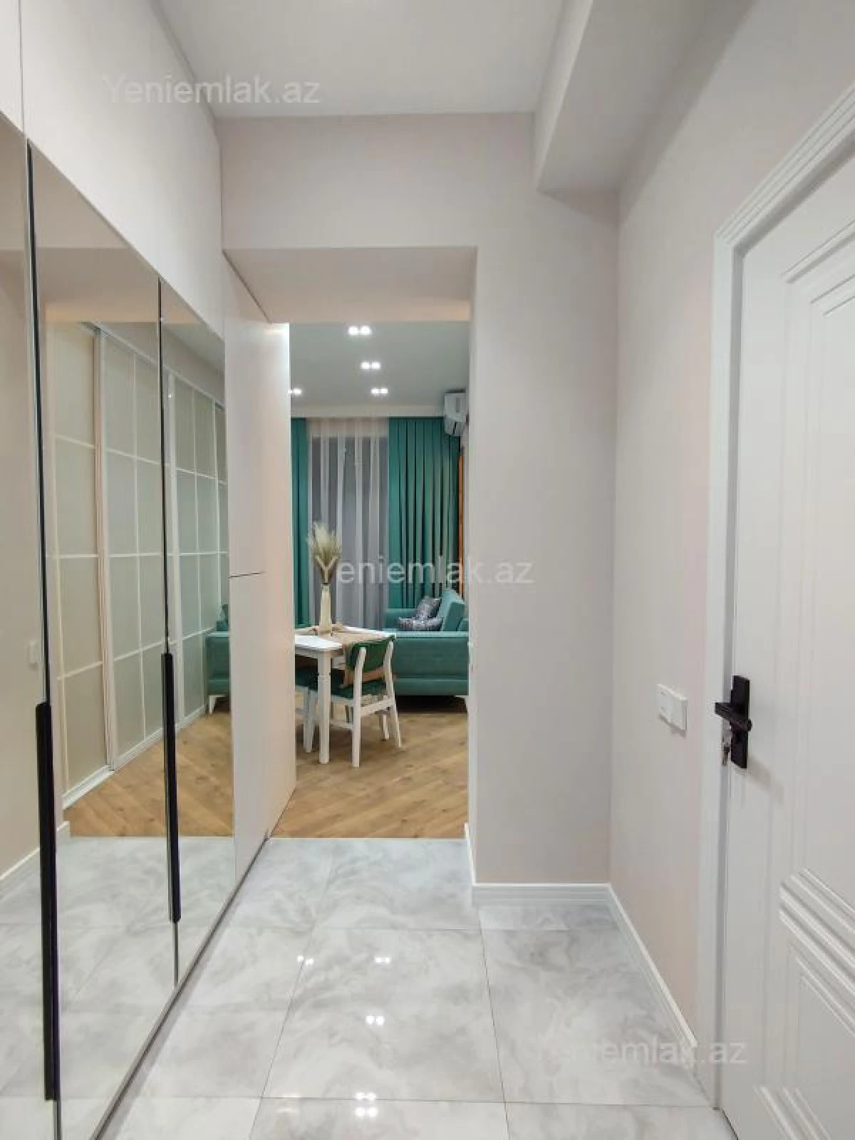 Satılır 2 otaqlı yeni tikili 40 m²