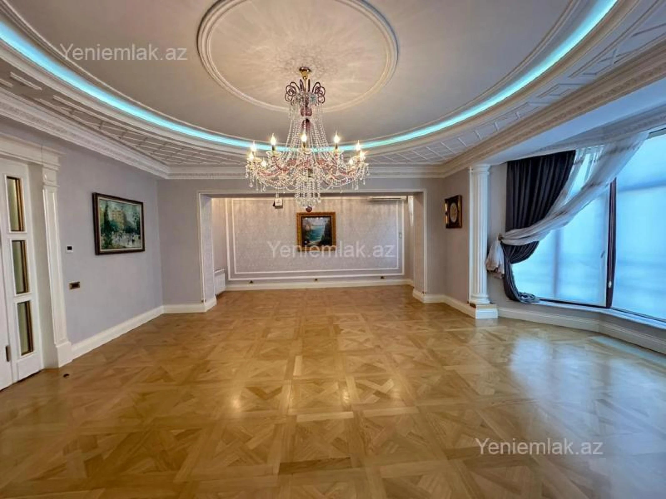 Satılır 4 otaqlı yeni tikili 285 m²