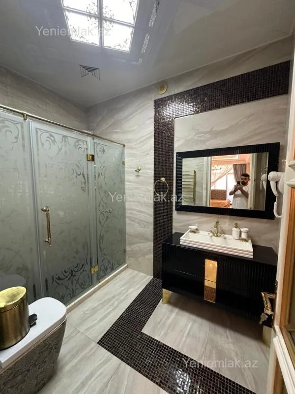 Satılır 4 otaqlı yeni tikili 285 m²