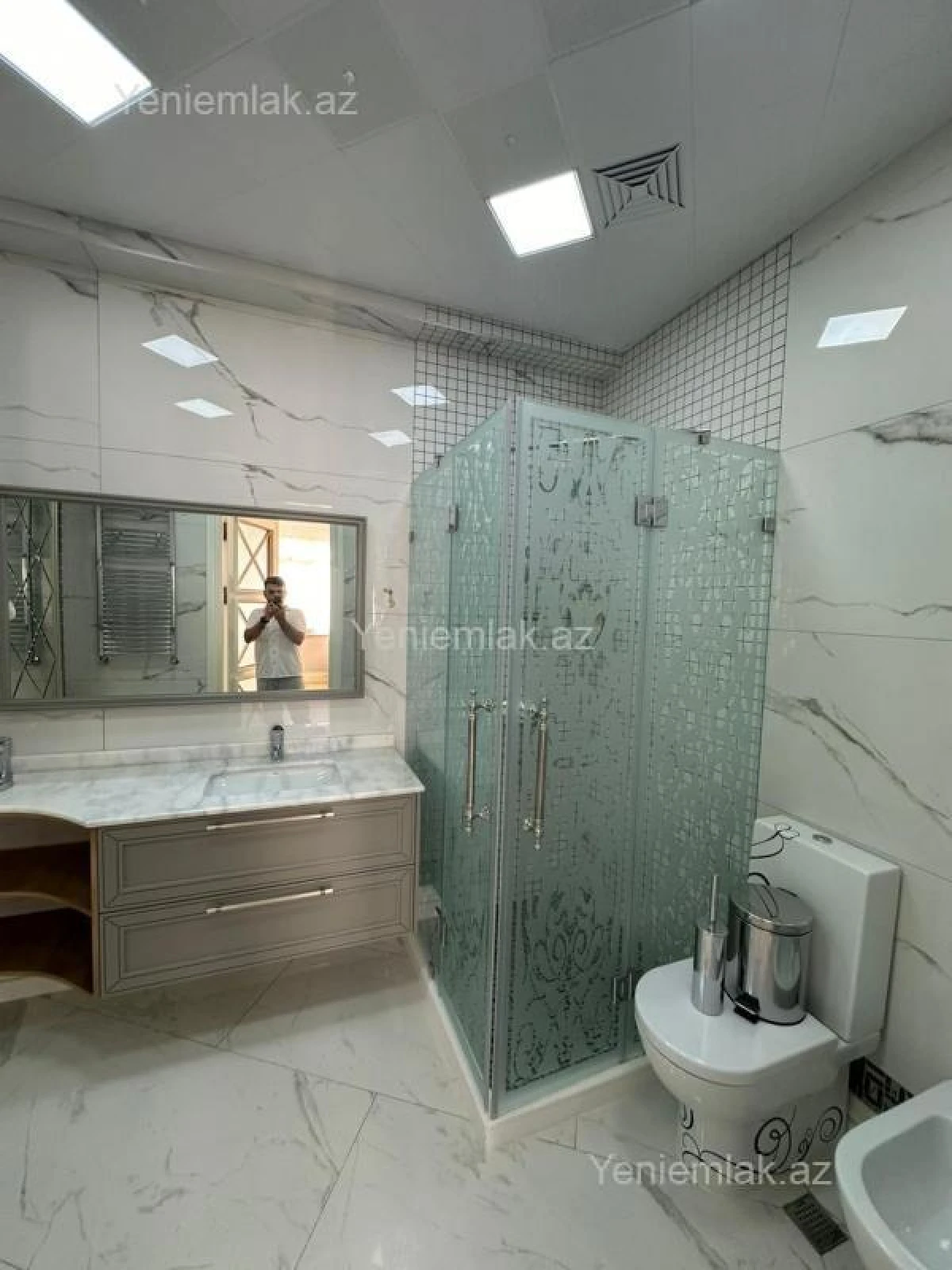 Satılır 4 otaqlı yeni tikili 285 m²