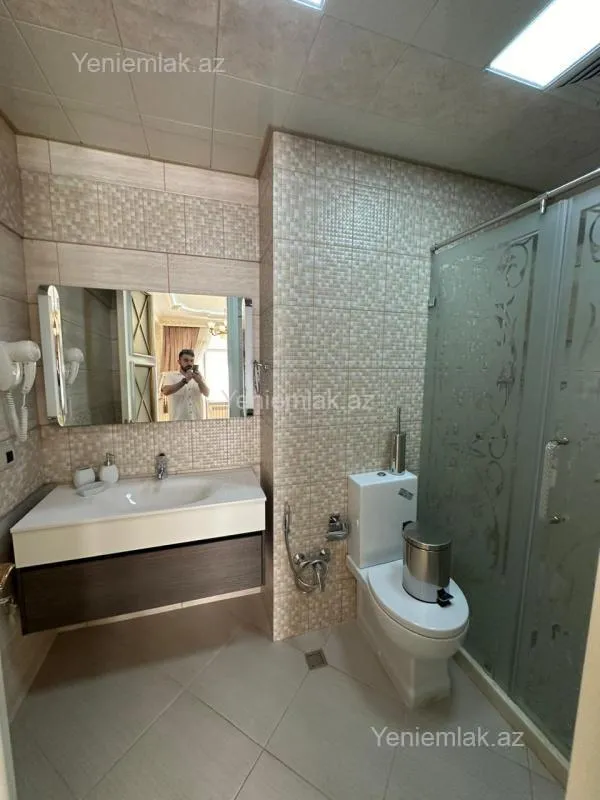 Satılır 4 otaqlı yeni tikili 285 m²