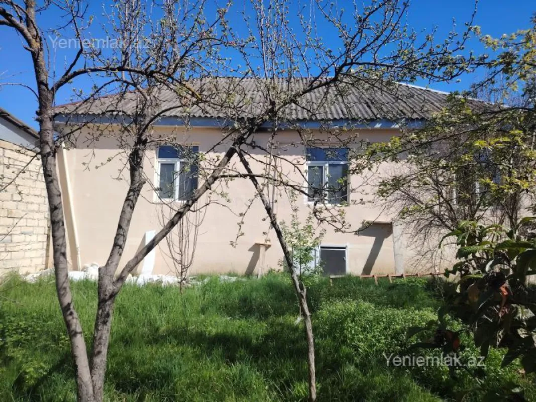 Satılır 3 otaqlı həyət evi 120 m²