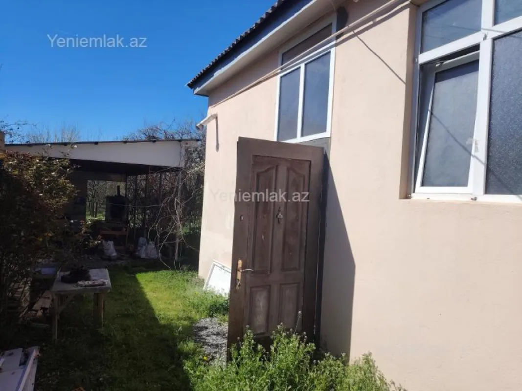 Satılır 3 otaqlı həyət evi 120 m²