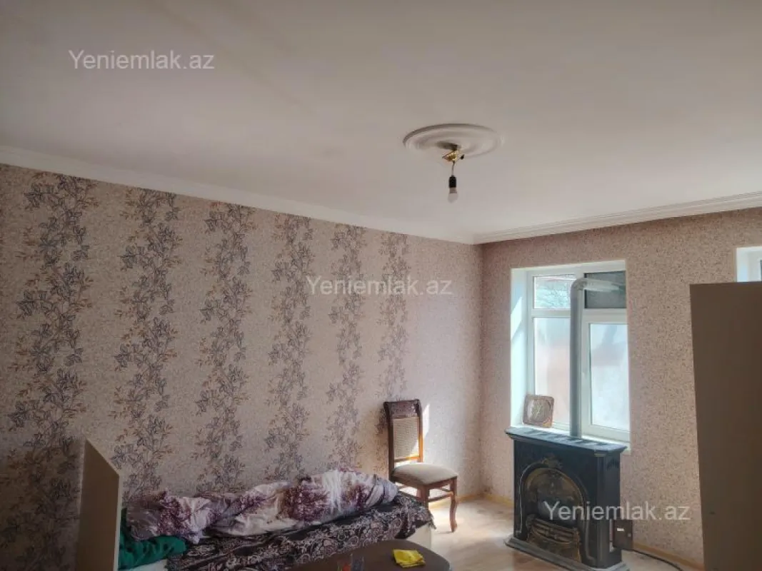 Satılır 3 otaqlı həyət evi 120 m²