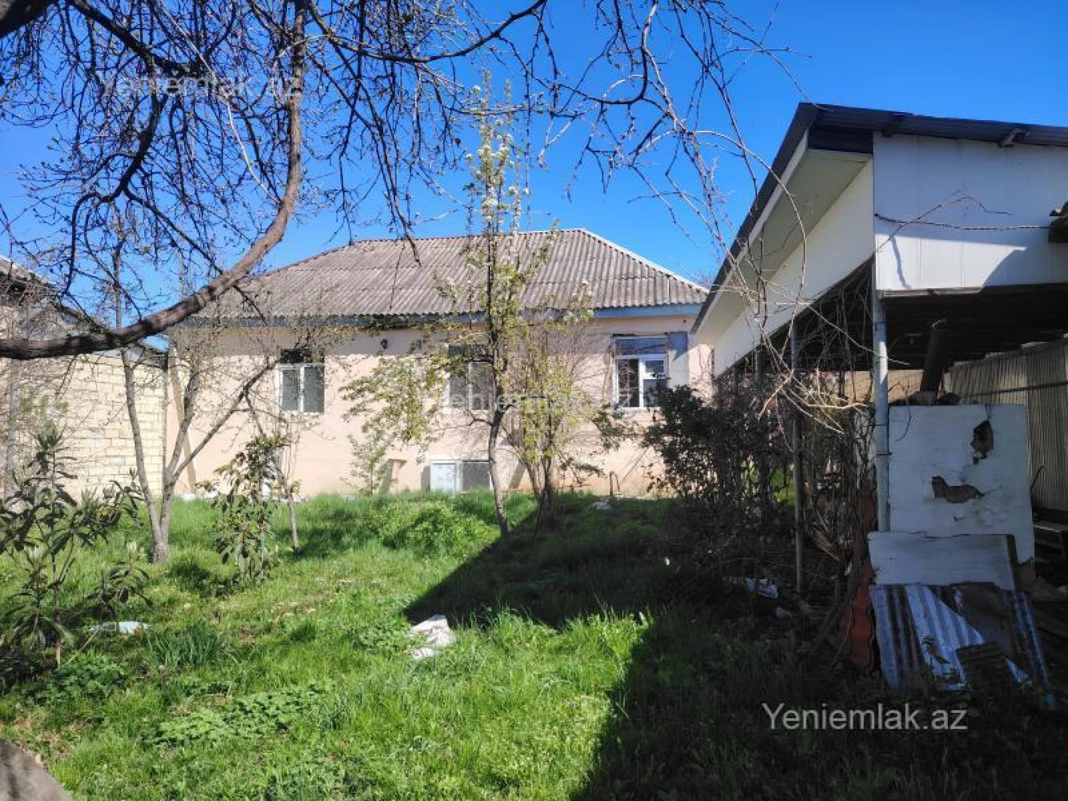 Satılır 3 otaqlı həyət evi 120 m²