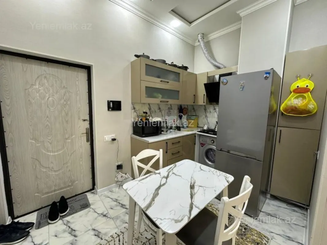 Satılır 2 otaqlı yeni tikili 40 m²