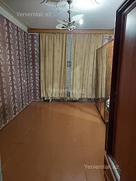 Satılır 2 otaqlı köhnə tikili 56 m²
