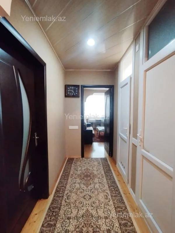 Satılır 3 otaqlı köhnə tikili 82 m²