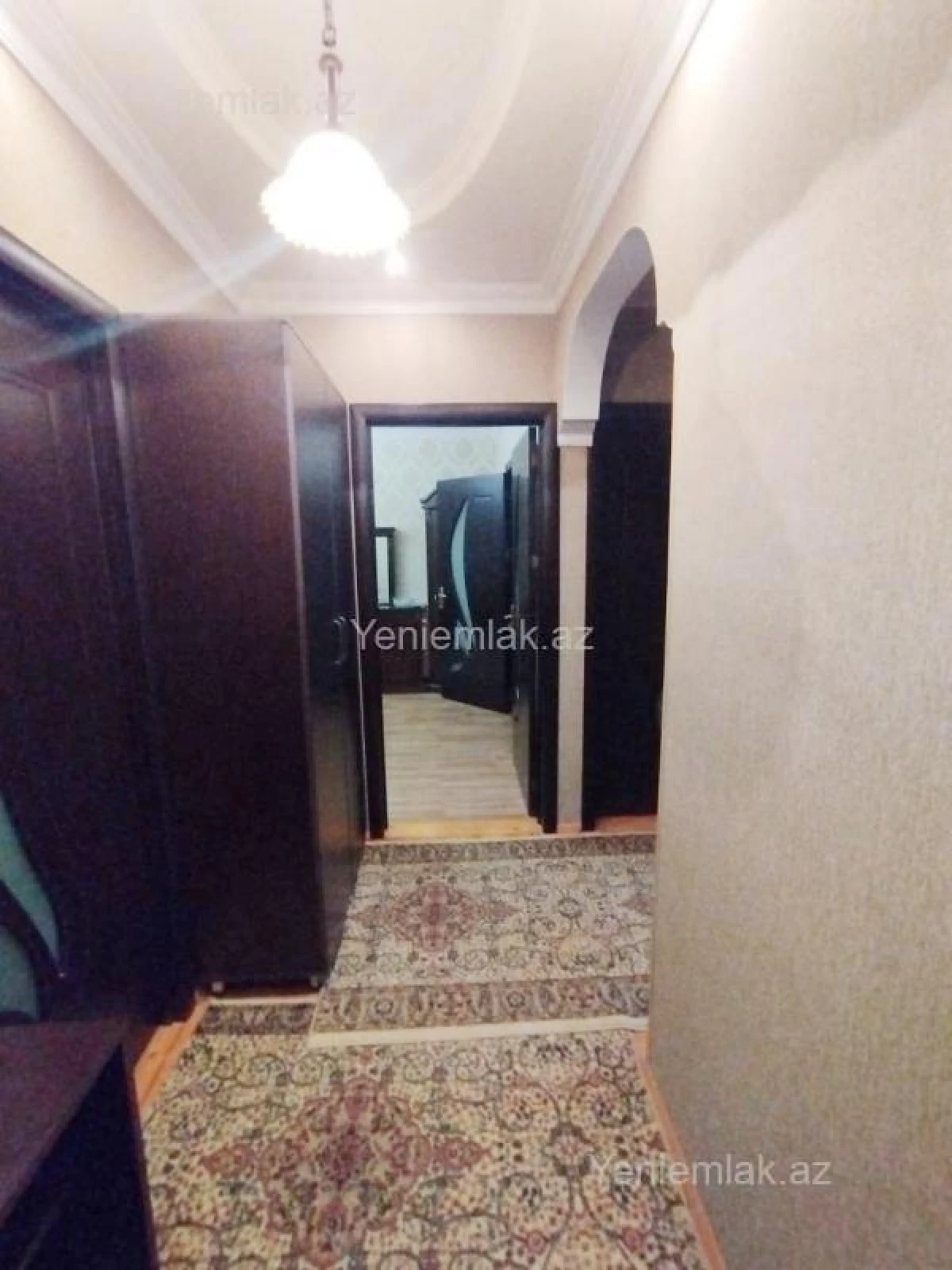 Satılır 3 otaqlı köhnə tikili 82 m²