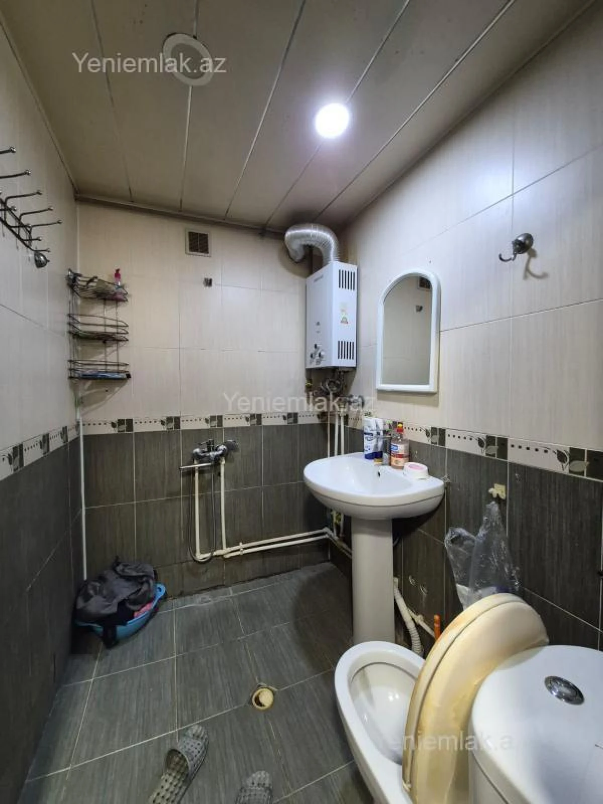 Satılır 1 otaqlı köhnə tikili 30 m²