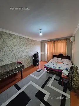 Satılır 1 otaqlı köhnə tikili 30 m² — Sumqayıt, 3-cü mikrorayon 1 otaq 30.00 m²