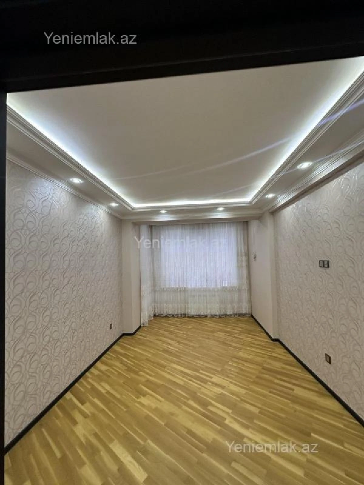 Satılır 3 otaqlı yeni tikili 125 m²