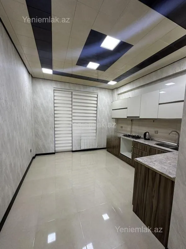 Satılır 3 otaqlı yeni tikili 125 m²