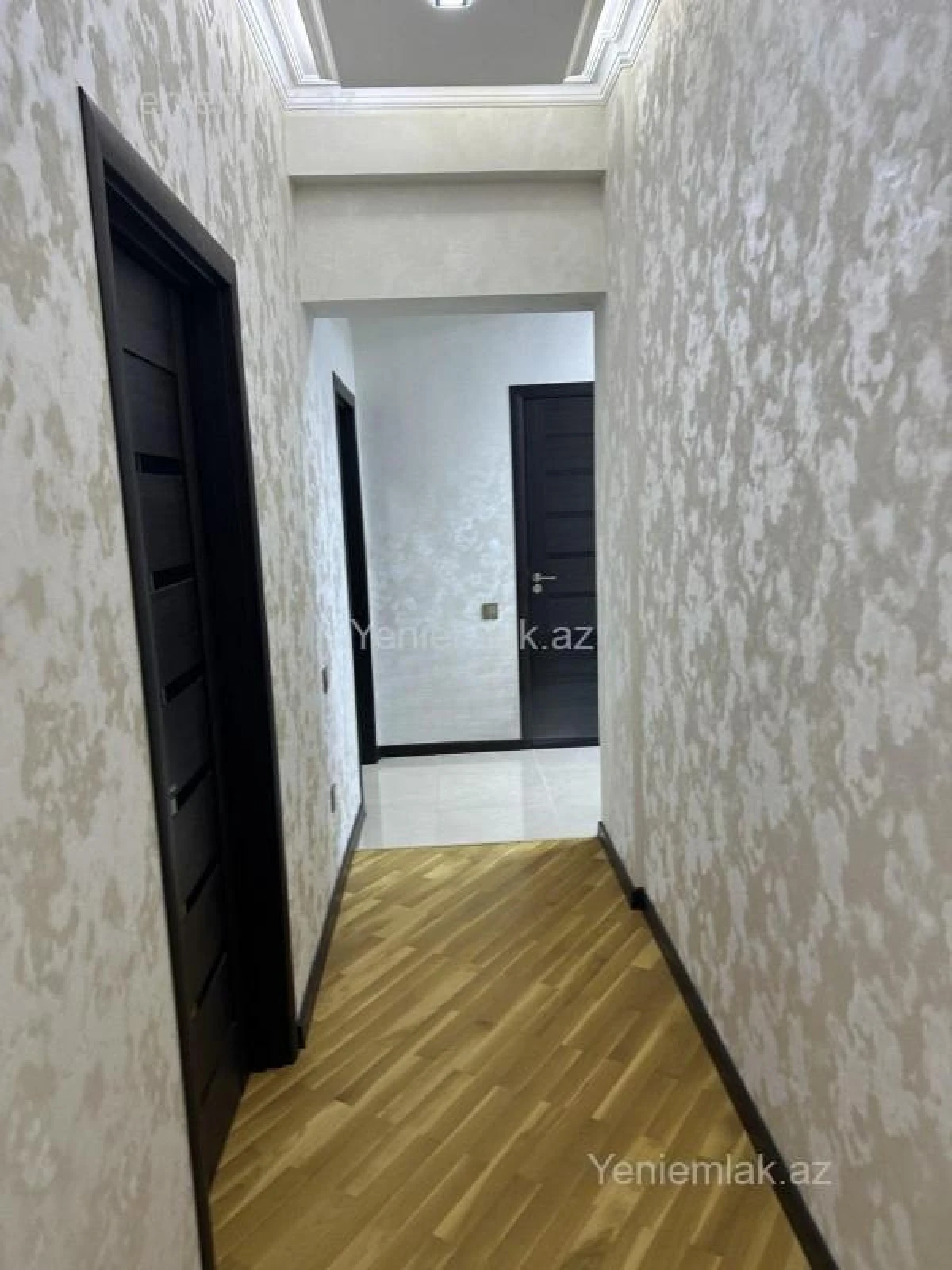 Satılır 3 otaqlı yeni tikili 125 m²