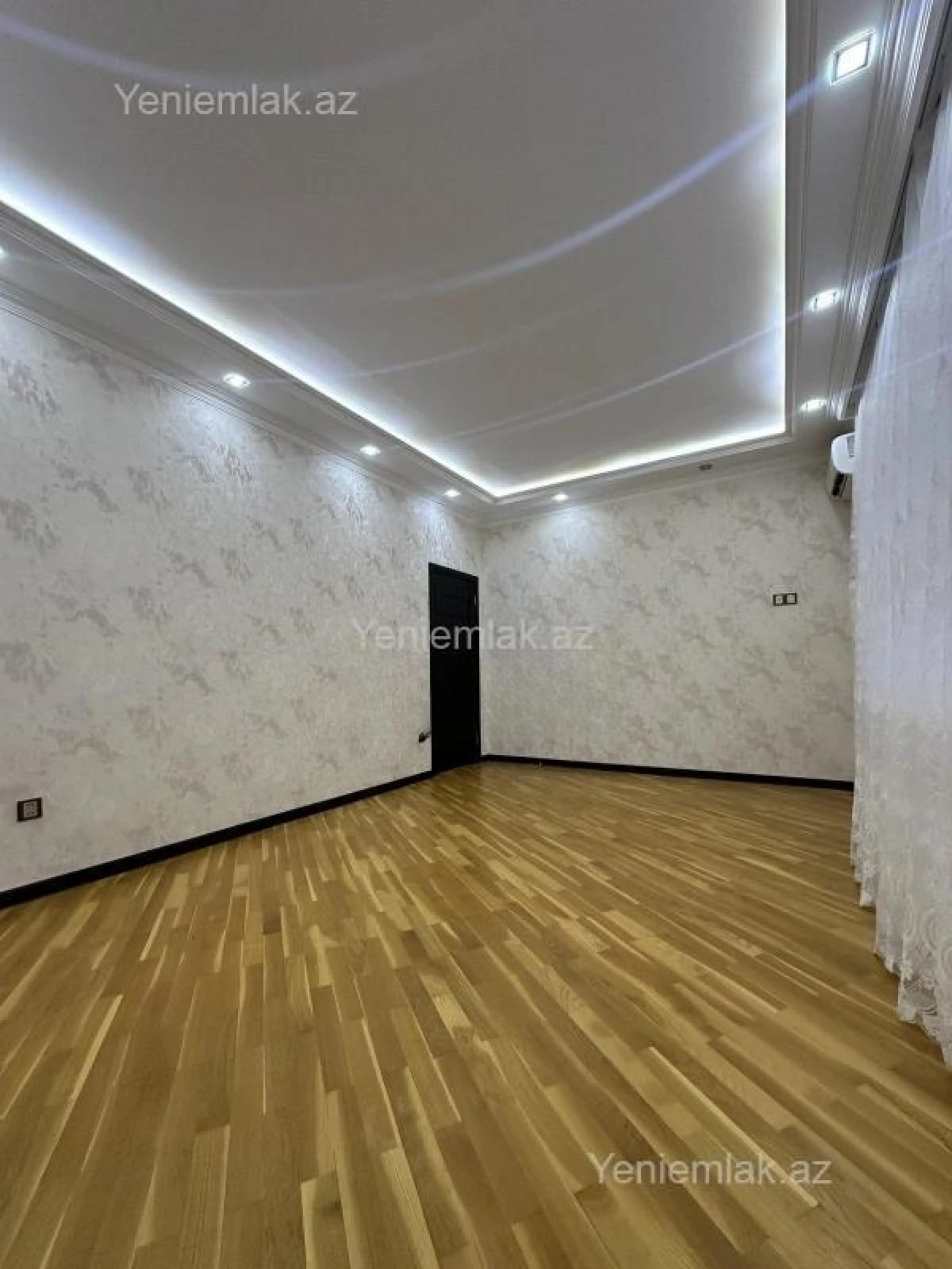 Satılır 3 otaqlı yeni tikili 125 m²