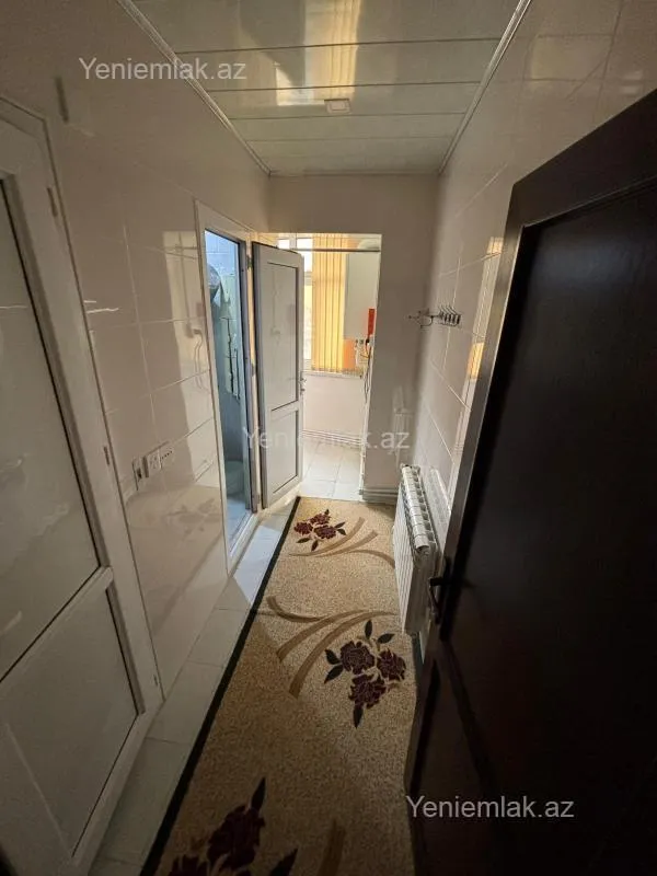 Satılır 3 otaqlı köhnə tikili 70 m²