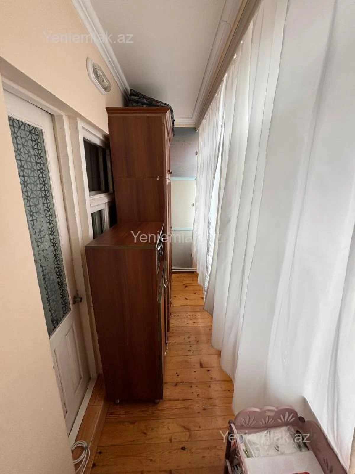 Satılır 3 otaqlı köhnə tikili 70 m²