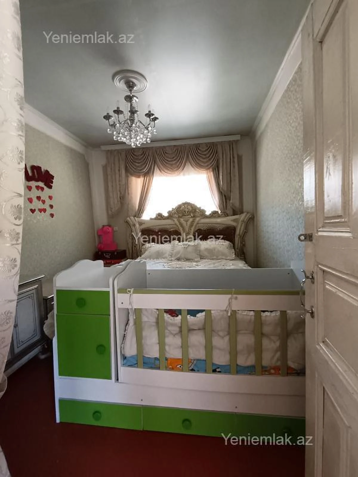 Satılır 6 otaqlı həyət evi 106 m²