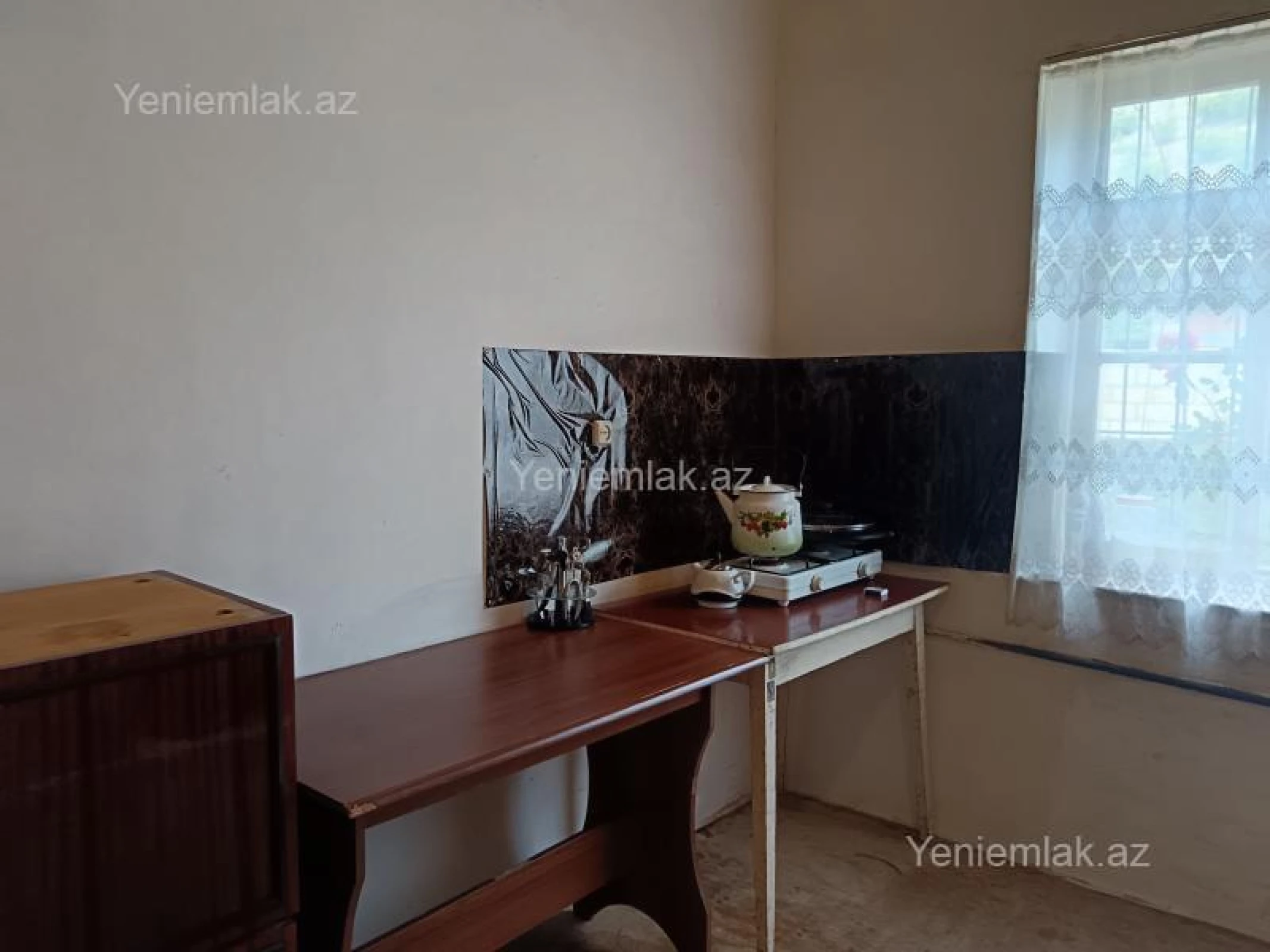 Satılır 6 otaqlı həyət evi 106 m²