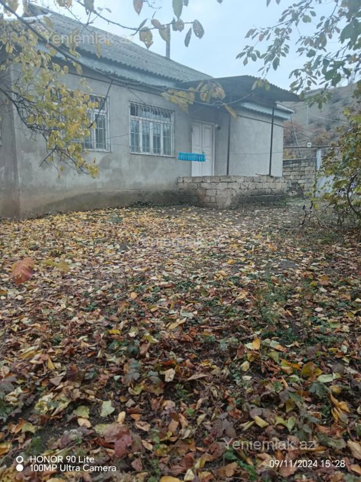 Satılır 6 otaqlı həyət evi 106 m²