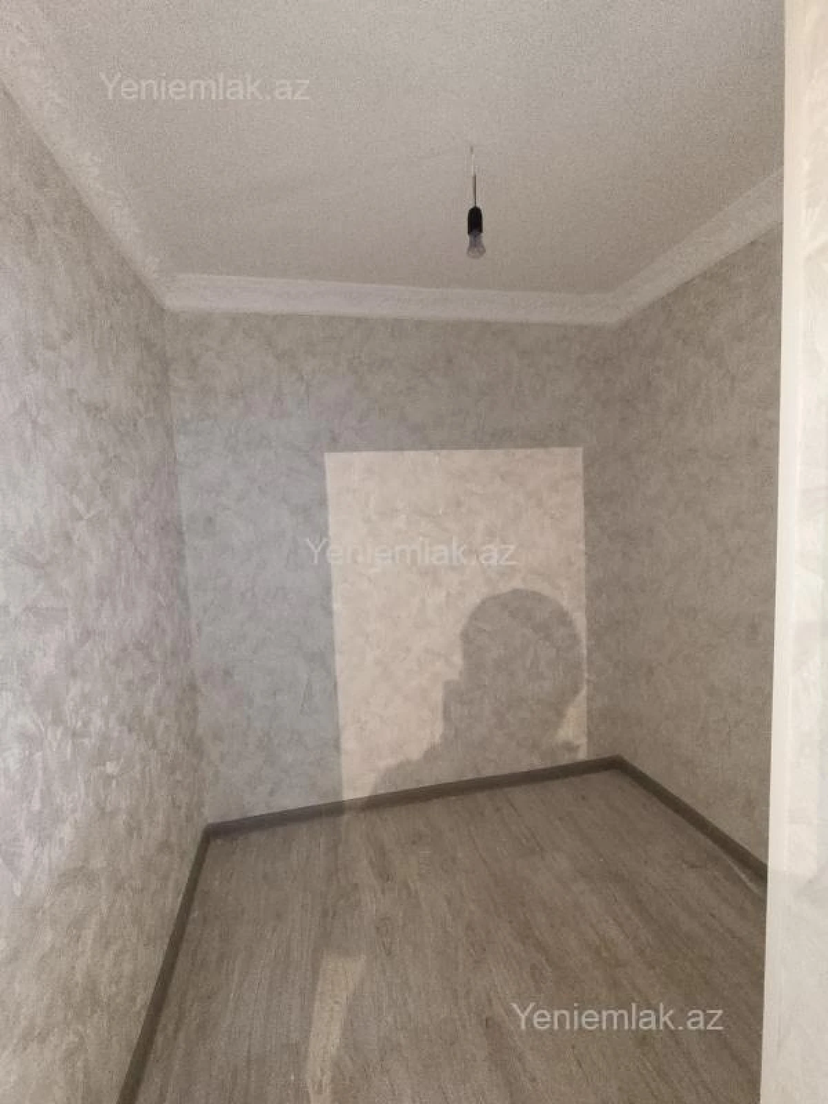 Satılır 7 otaqlı həyət evi 180 m²