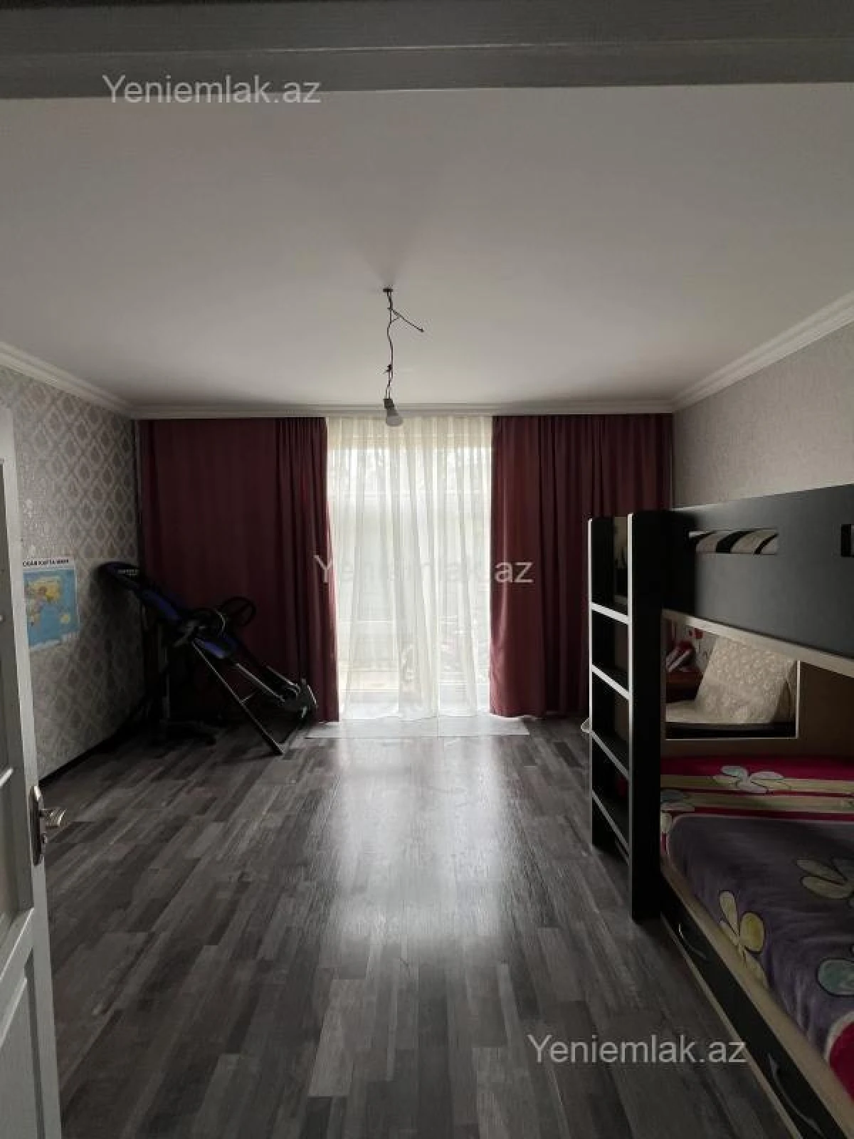Satılır 2 otaqlı köhnə tikili 60 m²