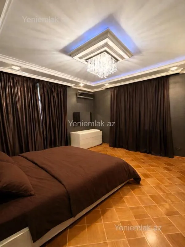 Satılır 4 otaqlı yeni tikili 150 m²