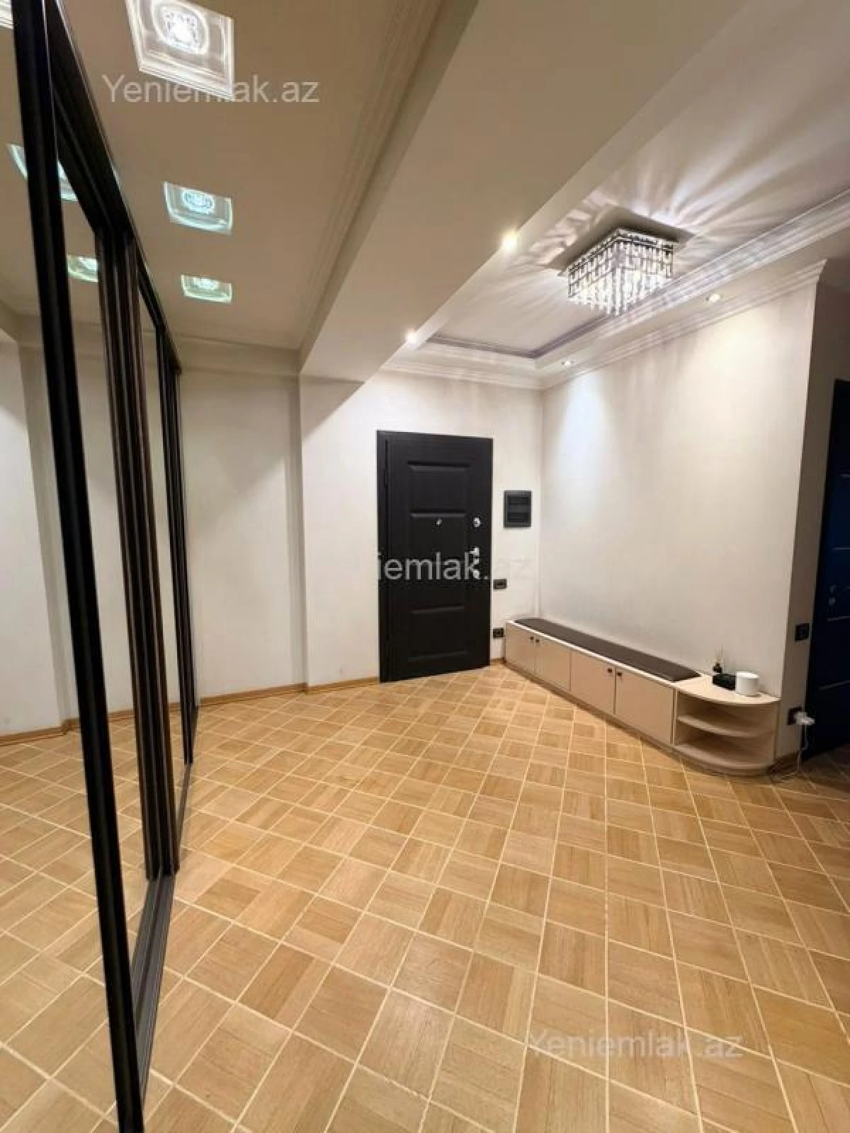 Satılır 4 otaqlı yeni tikili 150 m²