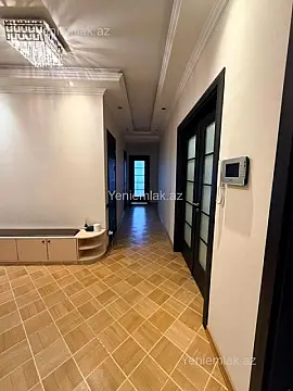 Satılır 4 otaqlı yeni tikili 150 m²