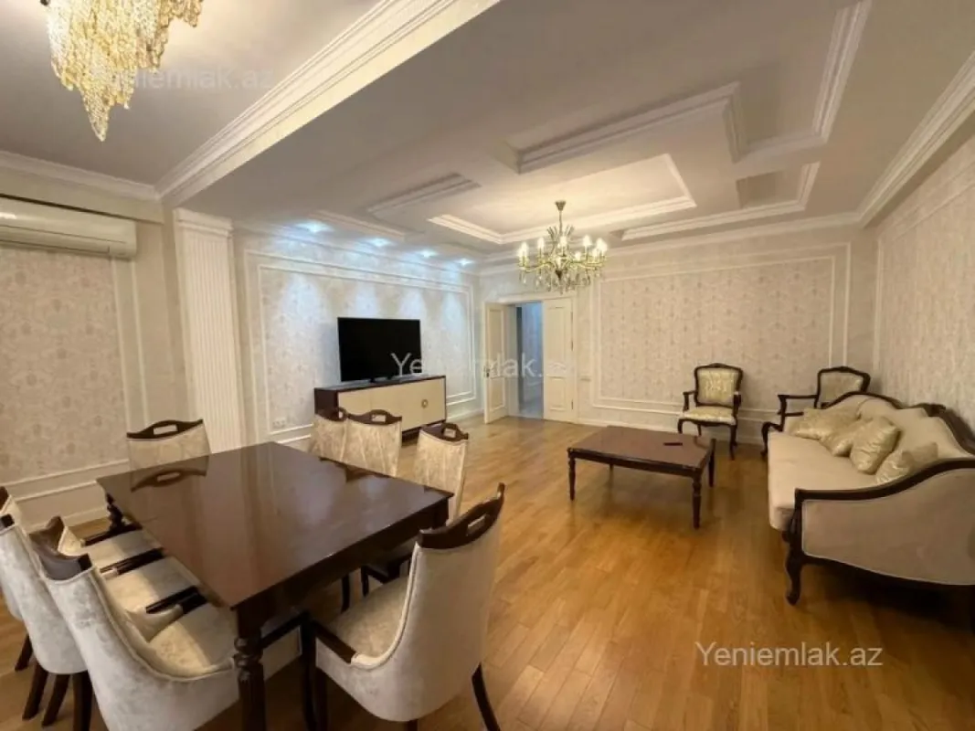 Satılır 4 otaqlı yeni tikili 186 m²