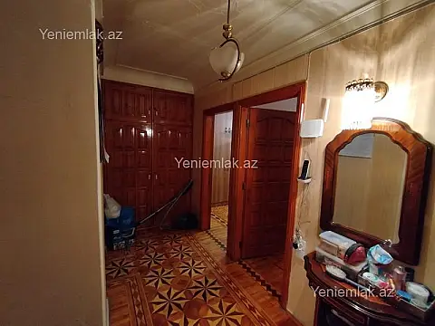Satılır 4 otaqlı köhnə tikili 110 m² — Bakı, Nərimanov 4 otaq 110.00 m²