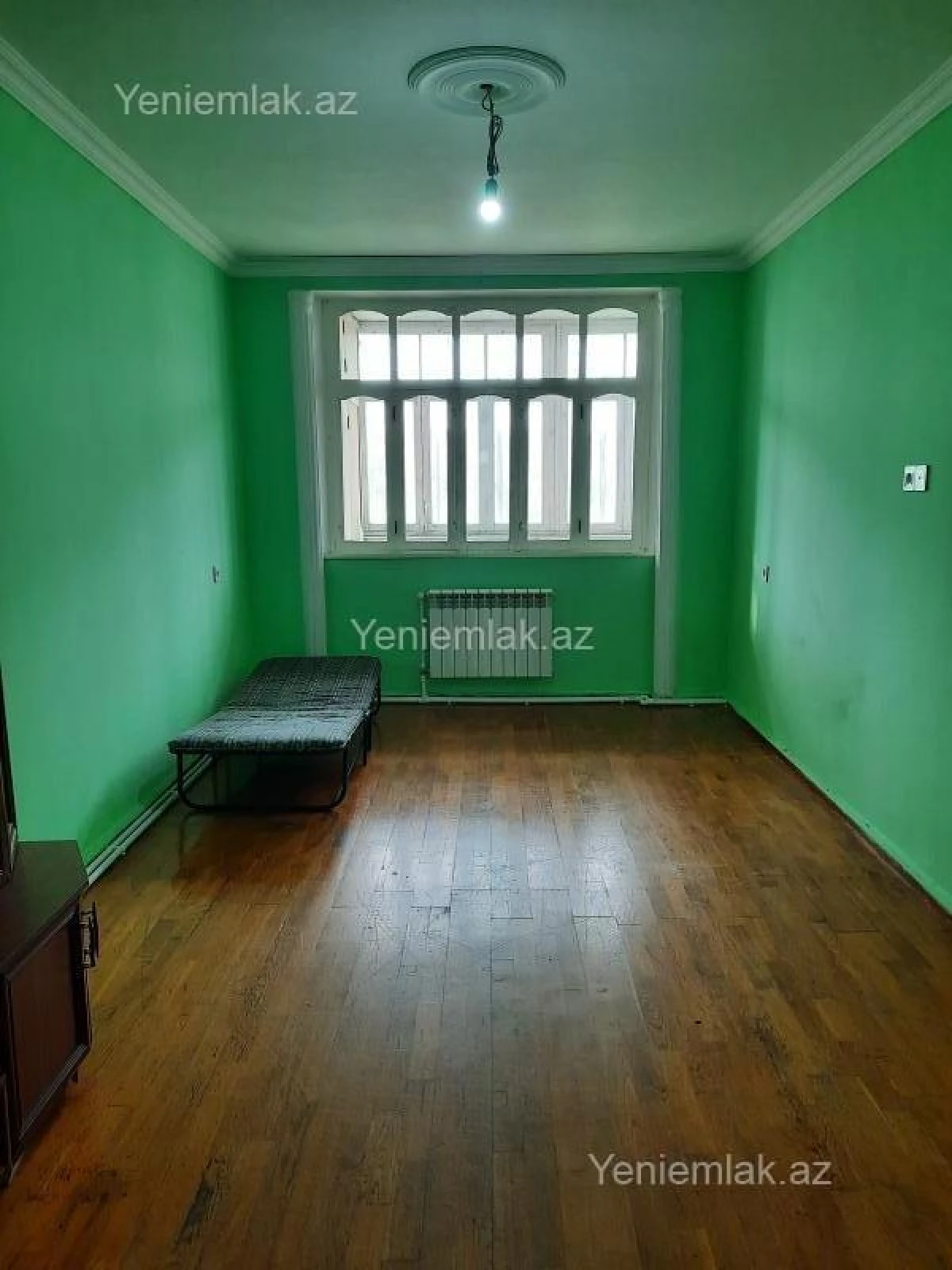 Satılır 5 otaqlı köhnə tikili 120 m²