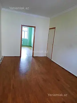 Satılır 5 otaqlı köhnə tikili 120 m² — Sumqayıt, 2-ci mikrorayon 5 otaq 120.00 m²