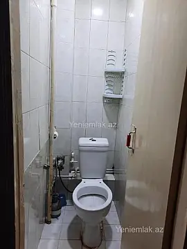 Satılır 5 otaqlı köhnə tikili 120 m²
