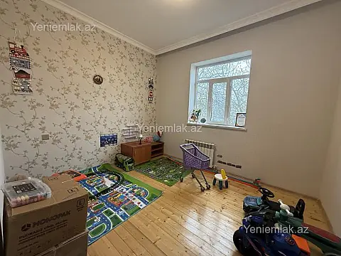 Satılır 4 otaqlı həyət evi 100 m²