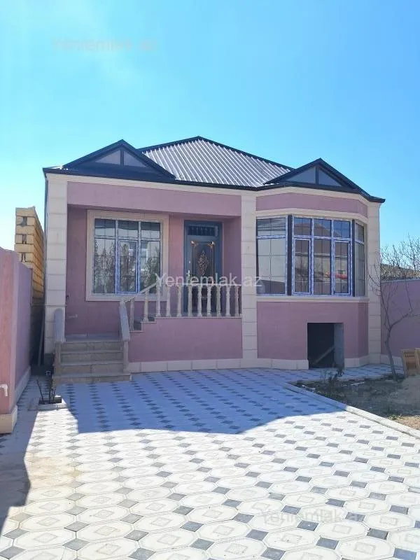 Satılır 4 otaqlı həyət evi 125 m²