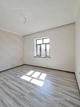 Satılır 4 otaqlı həyət evi 125 m²