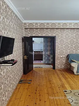 Satılır 3 otaqlı yeni tikili 75 m²