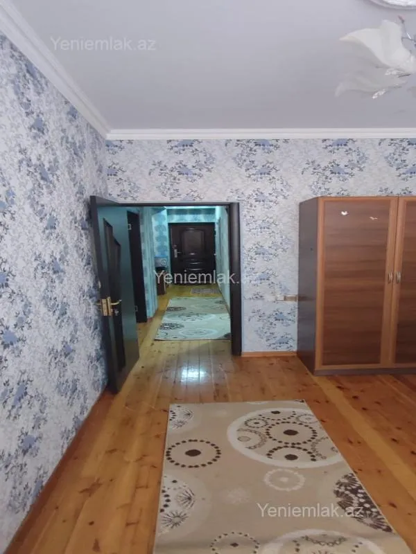 Satılır 3 otaqlı yeni tikili 75 m²