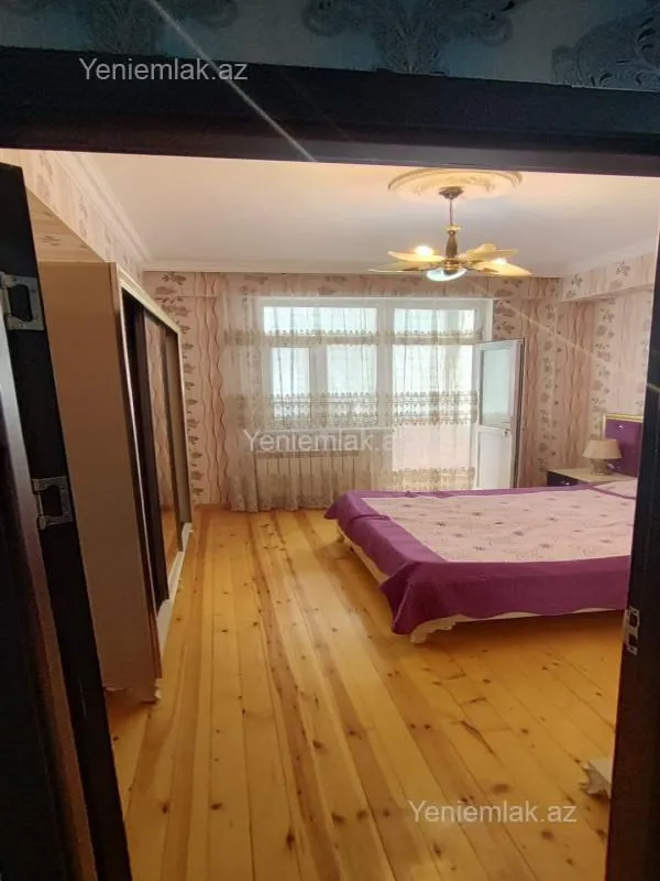 Satılır 3 otaqlı yeni tikili 75 m²