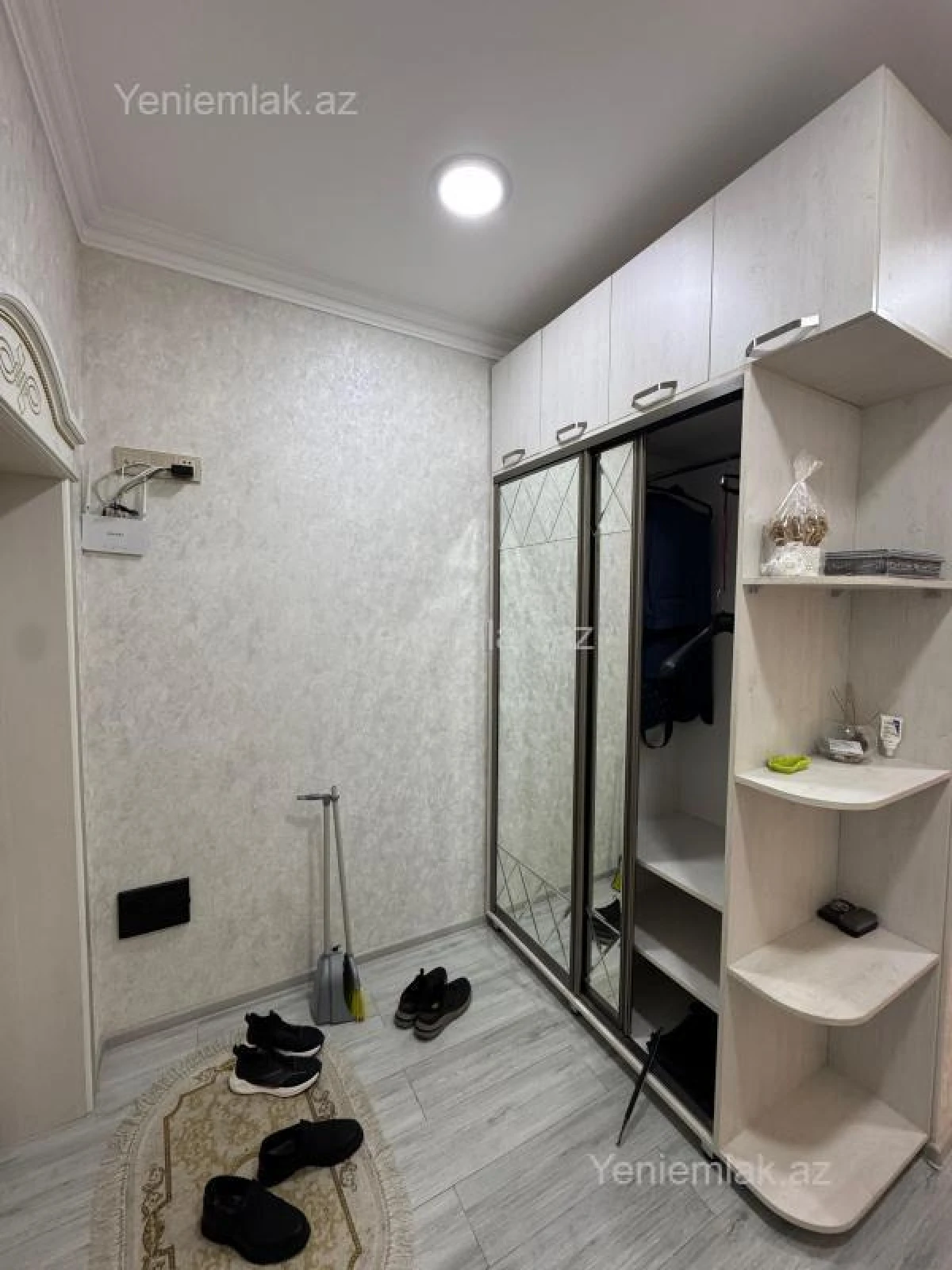 Satılır 3 otaqlı yeni tikili 94 m²